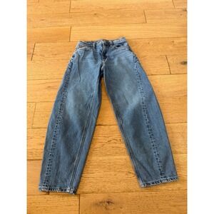 American Eagle Barrel Jeans Medium Wash High Rise Denim Size 000 Regular (614)